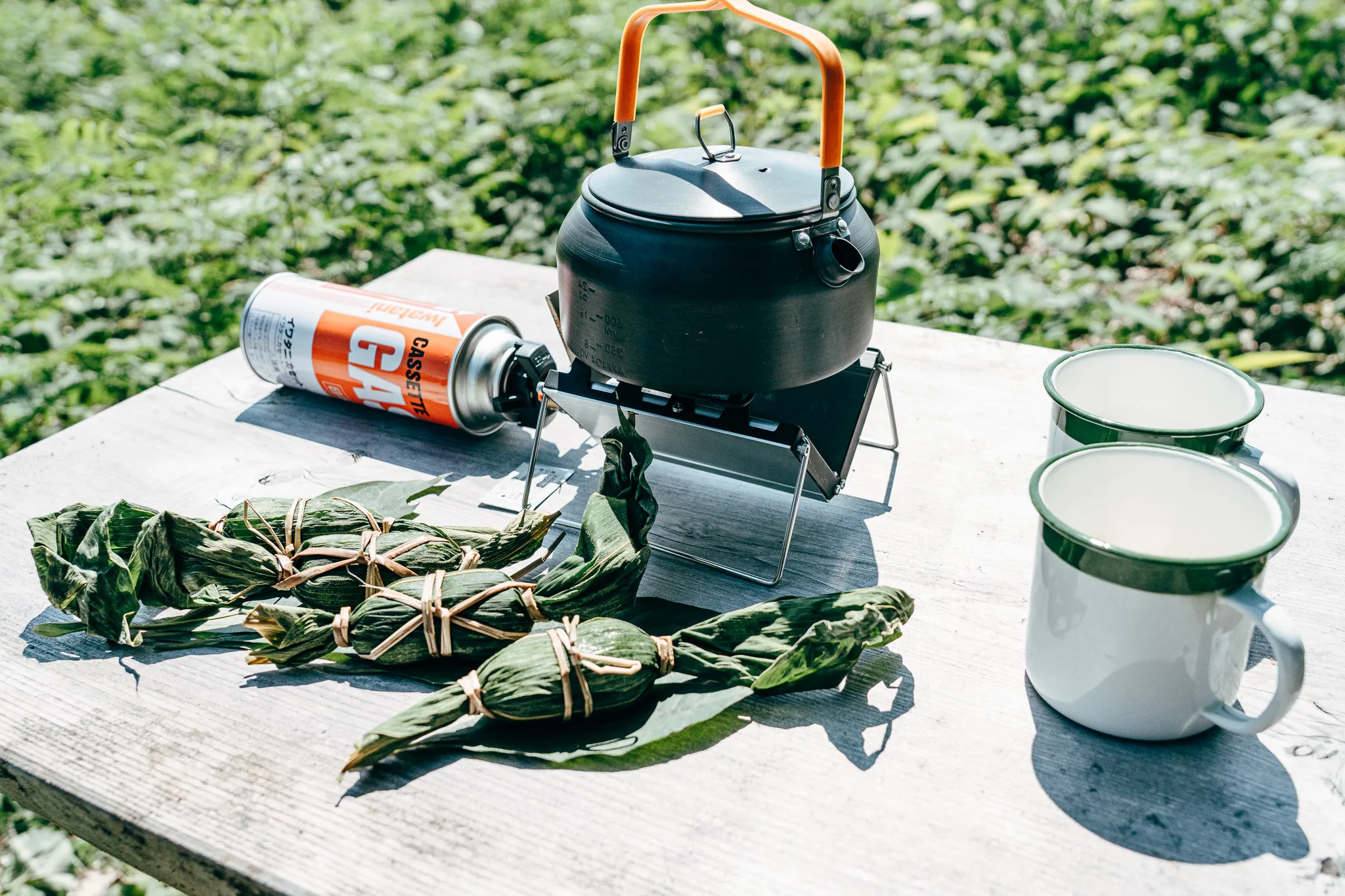 やかんセットと笹団