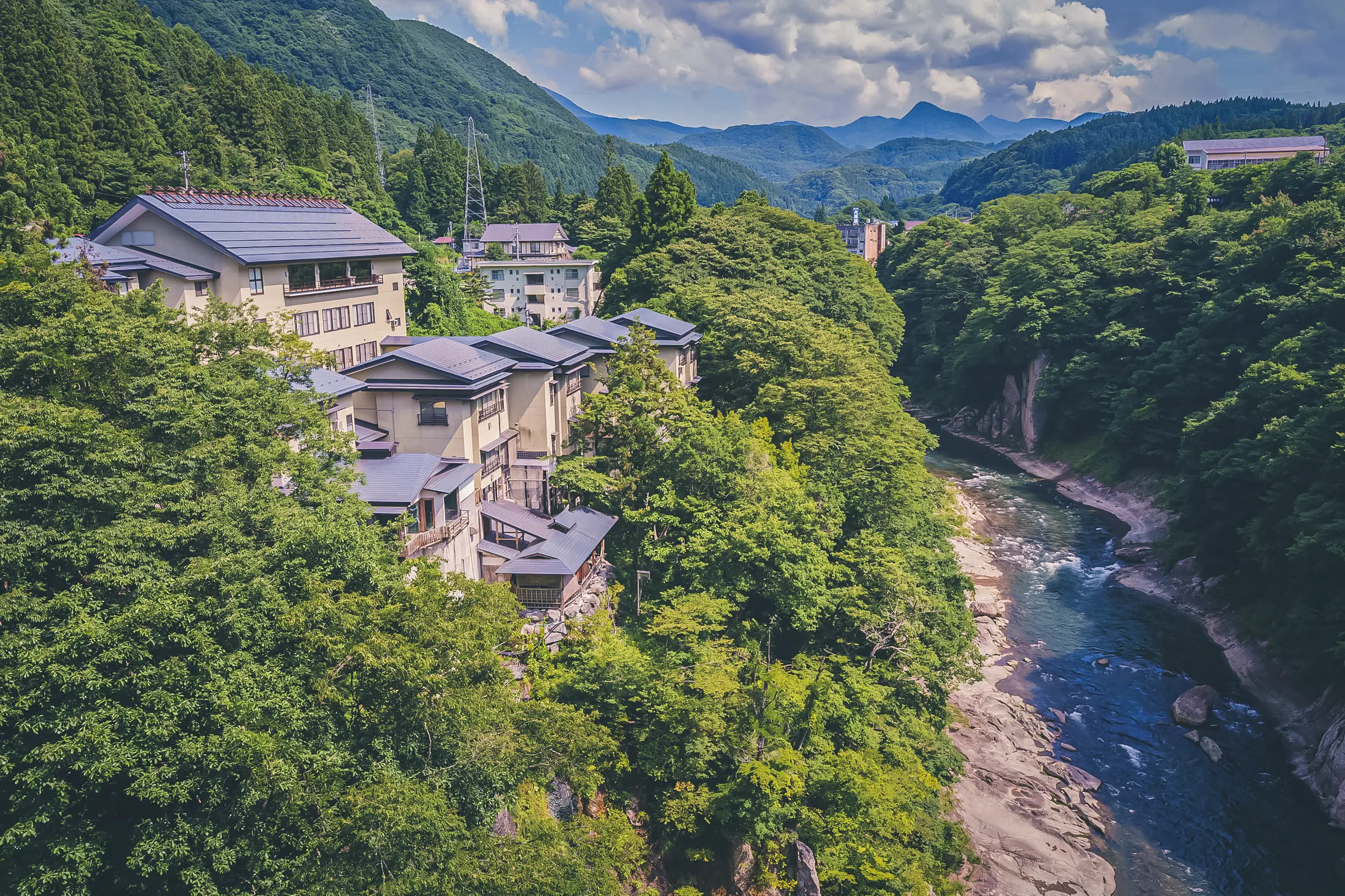藤龍館