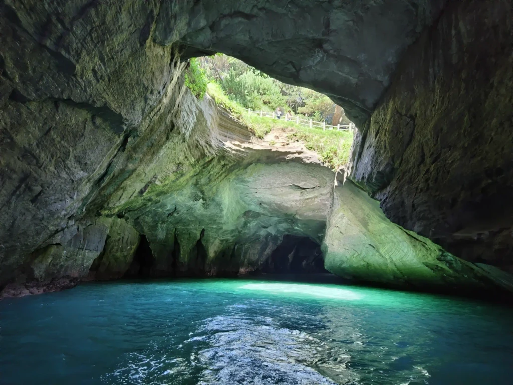 Dogashima Tensodo Cave