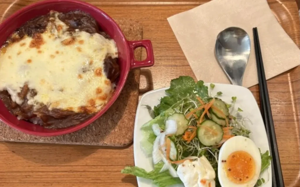 Ribbon Cafe